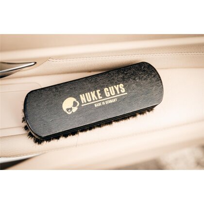 Nuke Guys - Brosse pour cuir et textile M