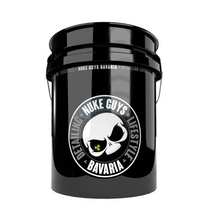 Nuke Guys Skull Bucket 5GAL + Thick Shampoo 3L bidon +...